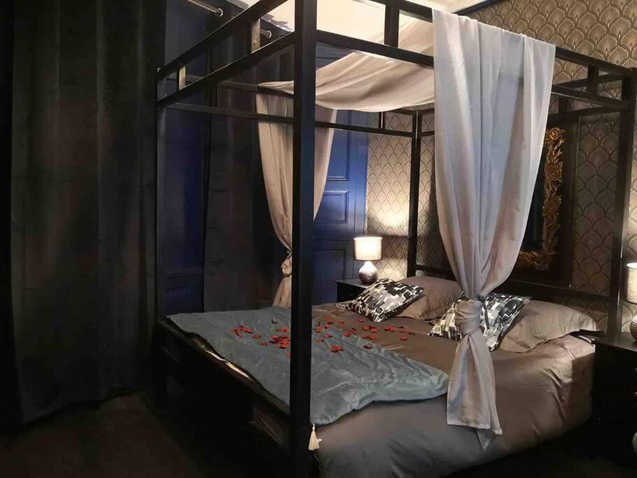 Loveroom La Parenthese D 'Осер Экстерьер фото